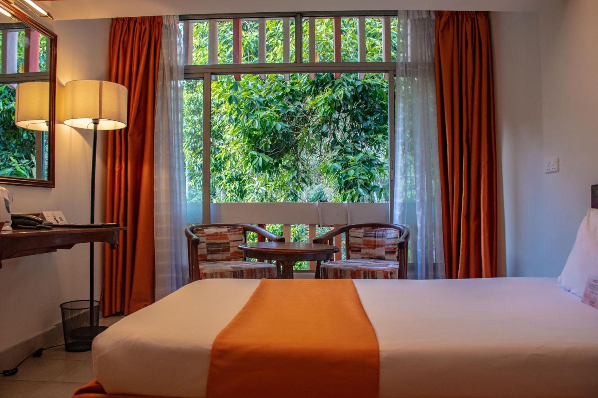Hotel Boulevard Nairobi, City Centre Cbd Экстерьер фото