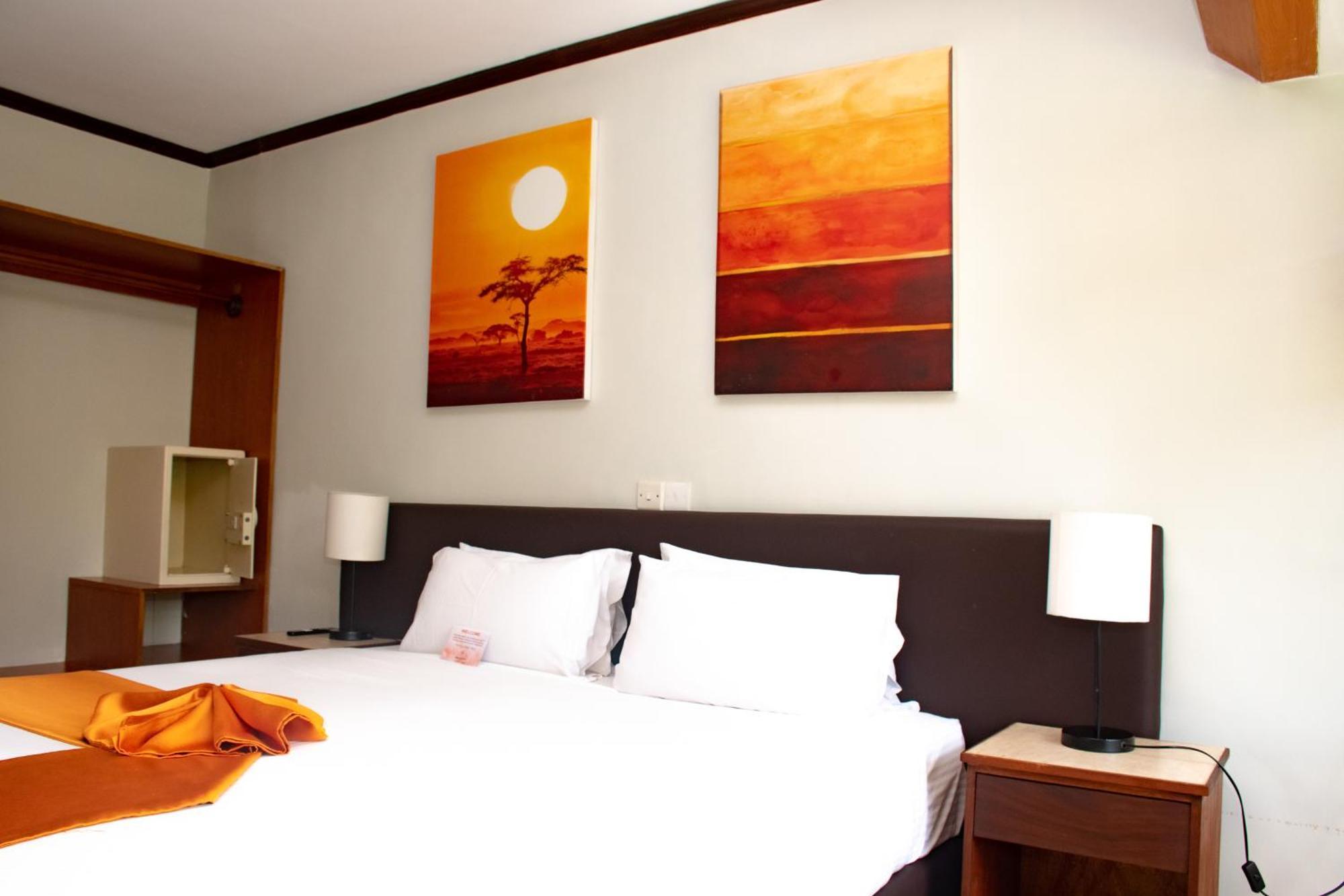 Hotel Boulevard Nairobi, City Centre Cbd Экстерьер фото