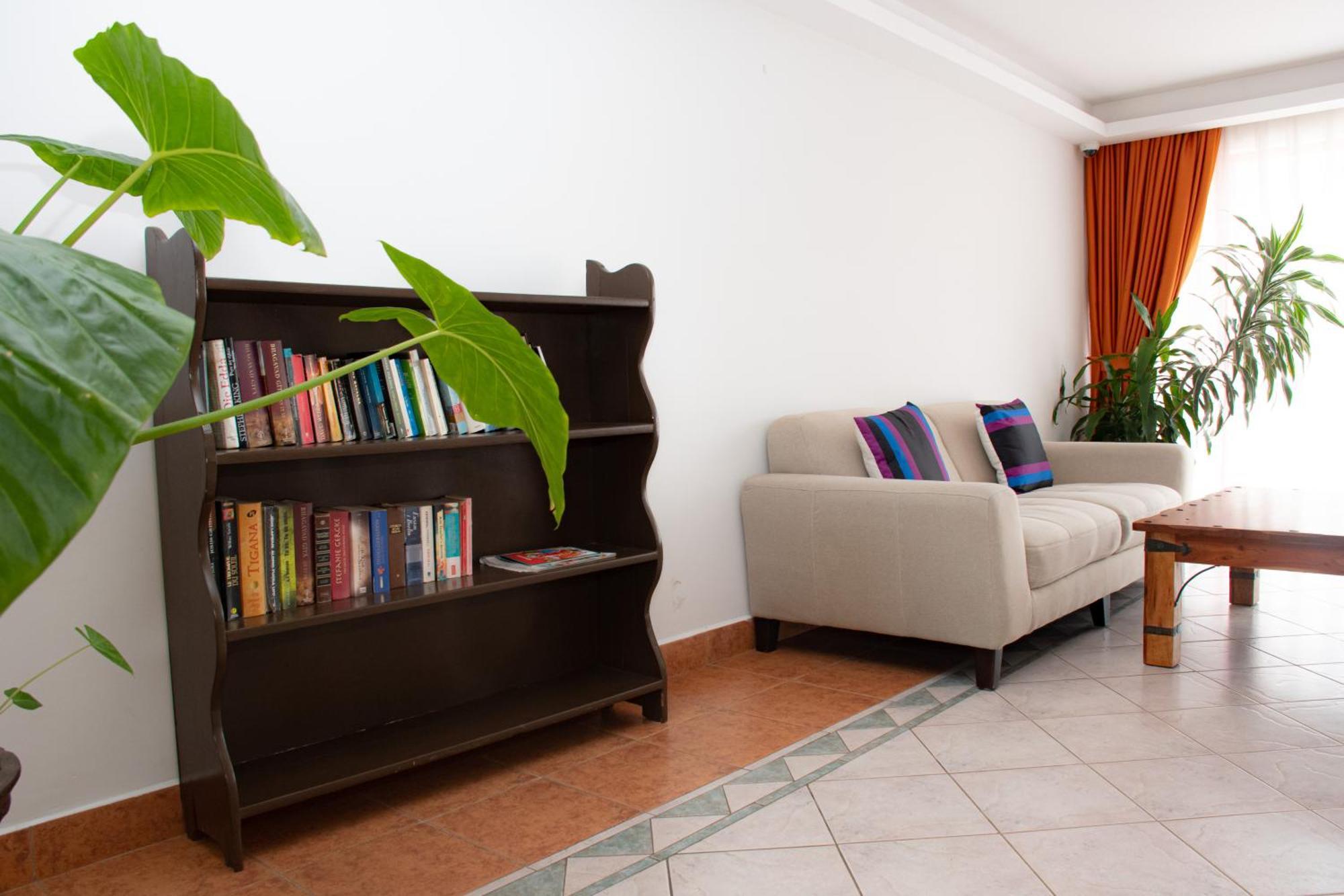 Hotel Boulevard Nairobi, City Centre Cbd Экстерьер фото