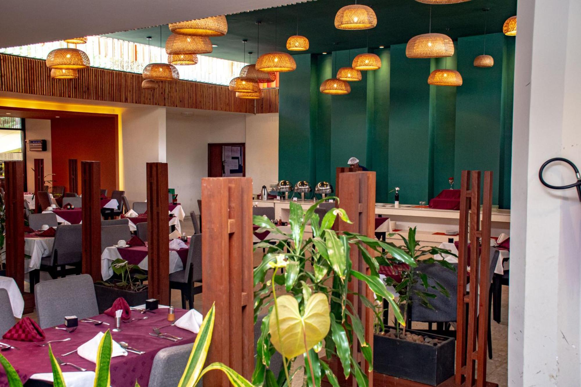 Hotel Boulevard Nairobi, City Centre Cbd Экстерьер фото